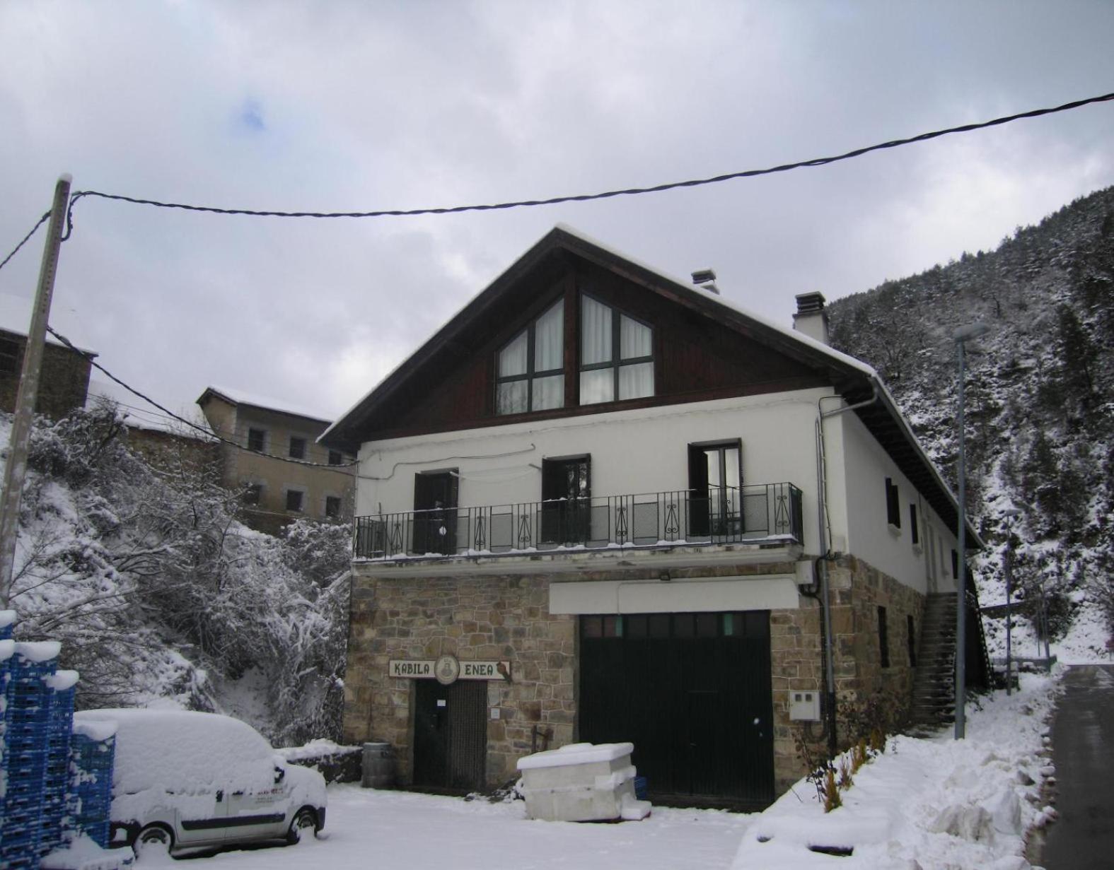 Kabila Enea 2 Apartment Uztarroz Exterior photo